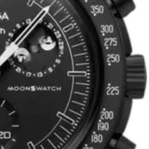 OMG × Swatch MoonSwatch Mission to the Moonphase – Black Snoopy Dial – Black Bioceramic – Quartz – 42mm